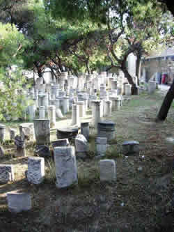 keramikos simple marble columns