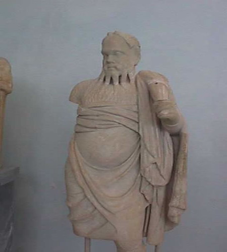 statue of paunchy man