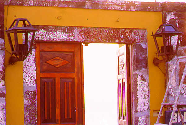 a cool looking doorway