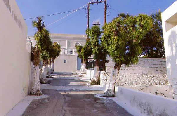 a back street in Fira