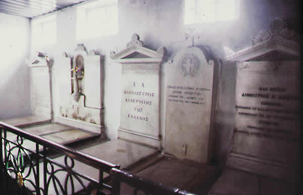 graves of famous