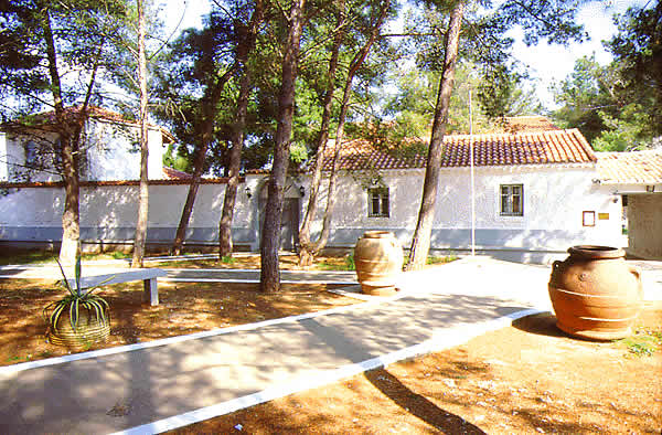 pithoi as garden walk embellishements