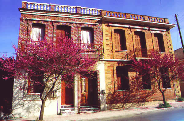 ineresting brownstone buildings