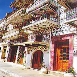 traditional decor
