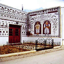 traditional decor